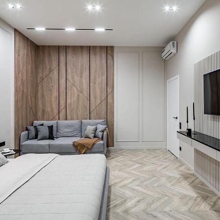 Apartment On Kulisha 28 Lviv Buitenkant foto